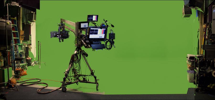 LrgStudioFinalCompAEPS900web1afix